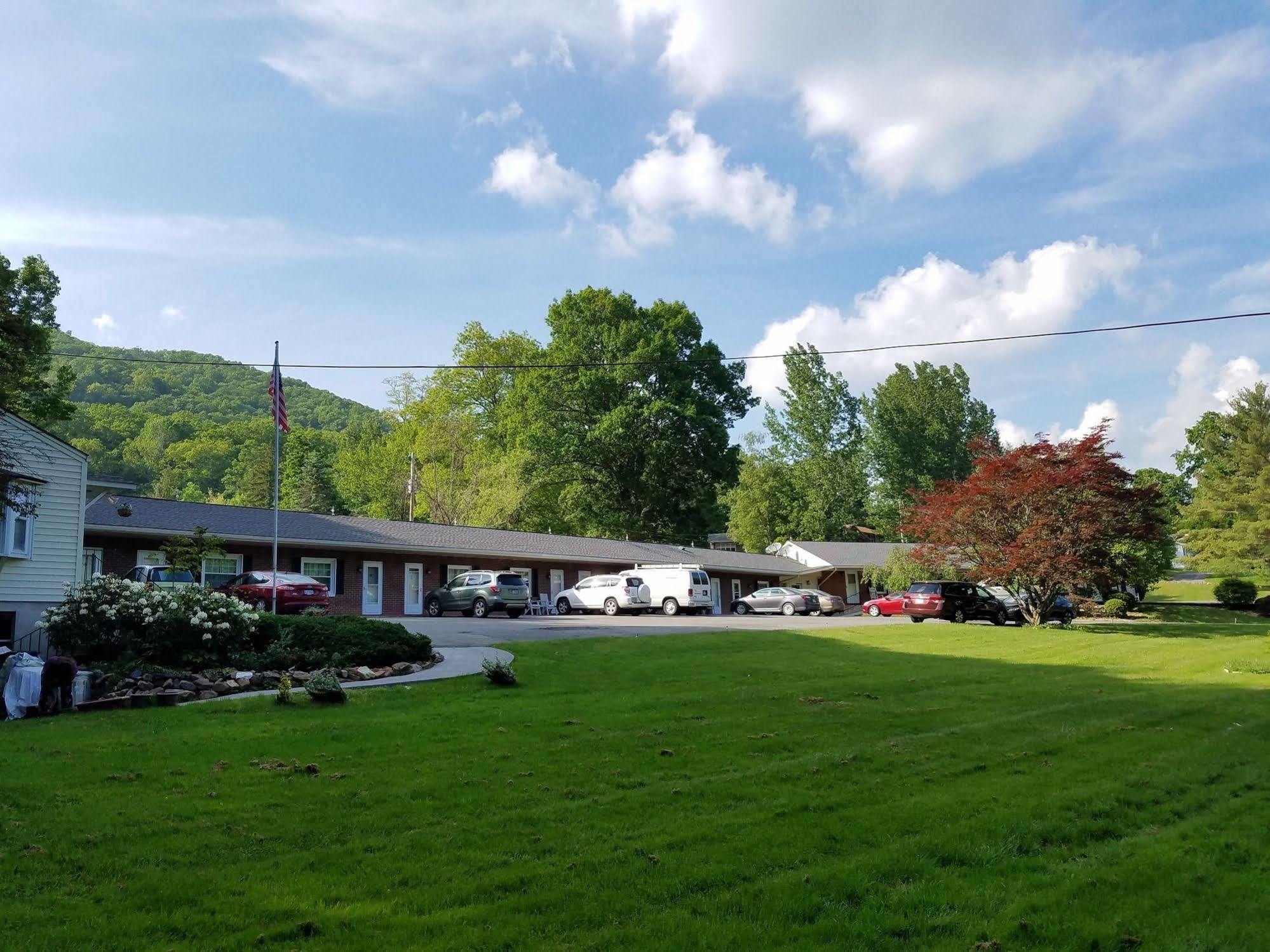 Roseloe Motel Hot Springs Eksteriør bilde